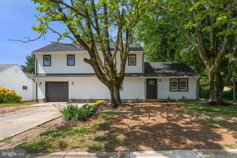 931 N Main St, Williamstown, NJ 08094