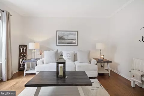 765 Devonshire Dr, Williamstown, NJ 08094 photo 4