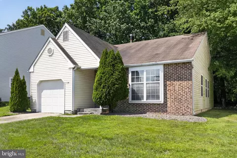 629 Panama Ct, Williamstown, NJ 08094