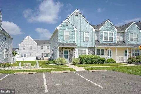 1021 Hillsboro Ct, Sewell, NJ 08080