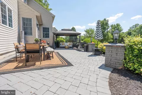 Exterior - 710 Nicole Dr, Mickleton, NJ 08056 photo 4 of 5