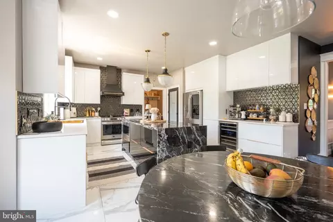 Kitchen - 710 Nicole Dr, Mickleton, NJ 08056 photo 2 of 3