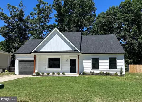 13 Tranquility Ct, Sewell, NJ 08080