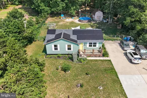 555 Pennsylvania Ave, Franklinville, NJ 08322