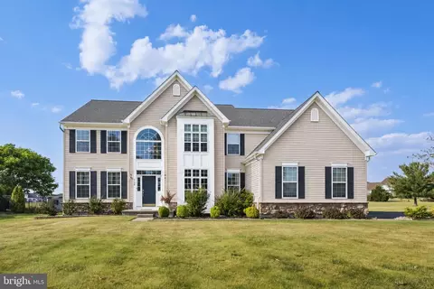 Exterior - 728 Farmhouse Rd, Mickleton, NJ 08056 photo 2 of 7