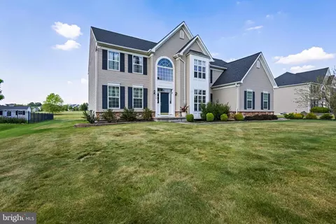 Exterior - 728 Farmhouse Rd, Mickleton, NJ 08056 photo 4 of 7
