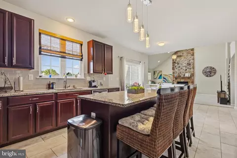 Kitchen - 728 Farmhouse Rd, Mickleton, NJ 08056 photo 2 of 3