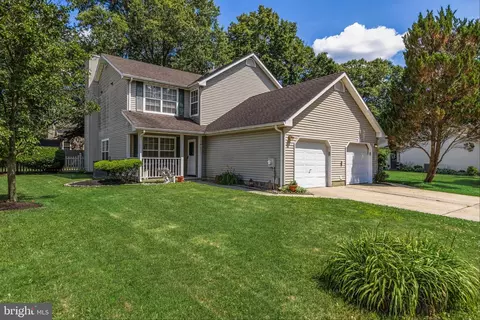 409 Amesbury Pl, Glassboro, NJ 08028