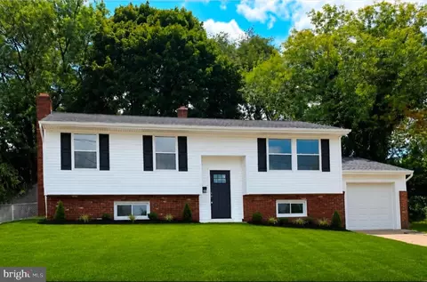 136 Moore St, Woodbury Heights, NJ 08097