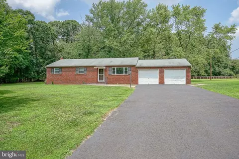 364 Ferrell Rd, Mullica Hill, NJ 08062
