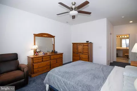 Bedroom - 3700 Castleton Dr, Williamstown, NJ 08094 photo 2 of 7