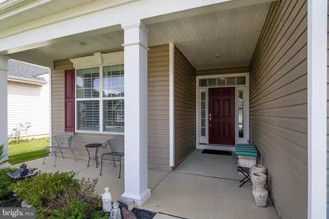 Exterior - 3700 Castleton Dr, Williamstown, NJ 08094 photo 3 of 8
