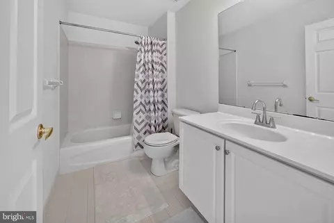 Bath - 705 Elaine Dr, Mickleton, NJ 08056 photo 4 of 4