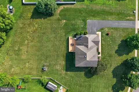 View/Area - 705 Elaine Dr, Mickleton, NJ 08056 photo 3 of 10