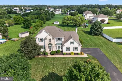 View/Area - 705 Elaine Dr, Mickleton, NJ 08056 photo 1 of 10