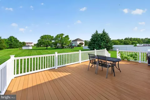 Exterior - 705 Elaine Dr, Mickleton, NJ 08056 photo 6 of 9