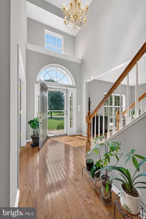 Entry Way - 705 Elaine Dr, Mickleton, NJ 08056 photo 1 of 4