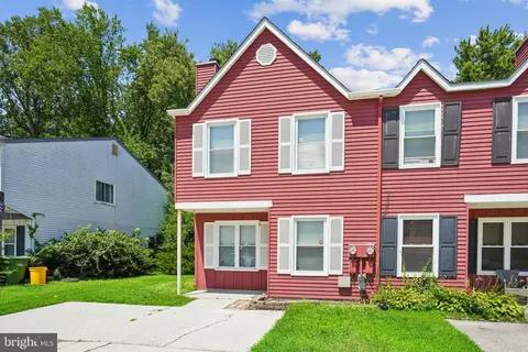 8 Nova Ct, Sewell, NJ 08080