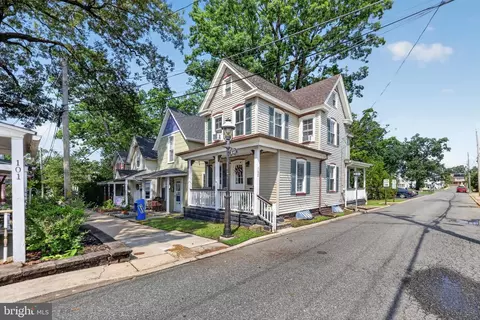 Exterior - 102 1st Ave, Pitman, NJ 08071 photo 2 of 5
