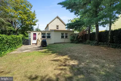Exterior - 371 E Holly Ave, Pitman, NJ 08071 photo 2 of 3