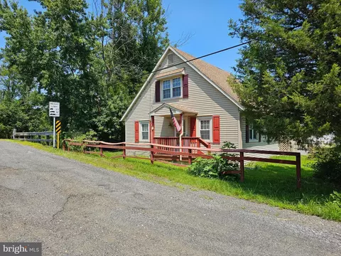 284 Floodgate Rd, Swedesboro, NJ 08085