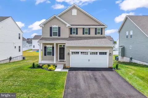 217 Cornwall Dr, Swedesboro, NJ 08085