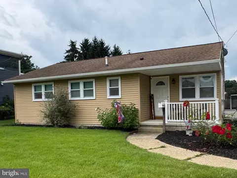 118 Franklin St, Swedesboro, NJ 08085
