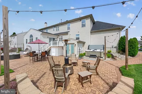 Exterior - 712 Rachael Dr, Mickleton, NJ 08056 photo 3 of 9