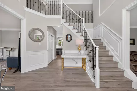 Entry Way - 712 Rachael Dr, Mickleton, NJ 08056 photo 2 of 9