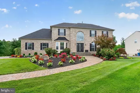 Exterior - 712 Rachael Dr, Mickleton, NJ 08056 photo 9 of 9