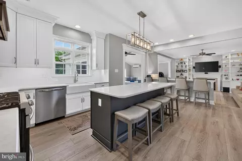 Kitchen - 712 Rachael Dr, Mickleton, NJ 08056 photo 1 of 2