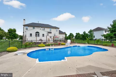 Exterior - 712 Rachael Dr, Mickleton, NJ 08056 photo 6 of 9