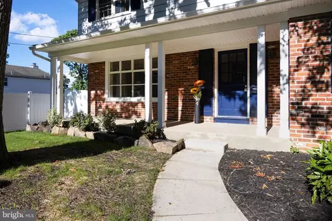 501 Quincy Dr, Turnersville, NJ 08012