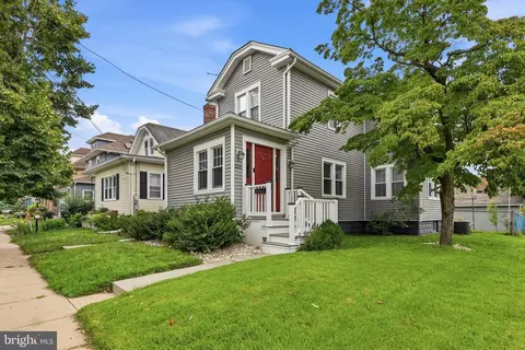 223 S Davis St, Woodbury, NJ 08096