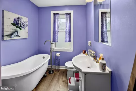 Bath - 594 E Holly Ave, Pitman, NJ 08071 photo 1 of 3