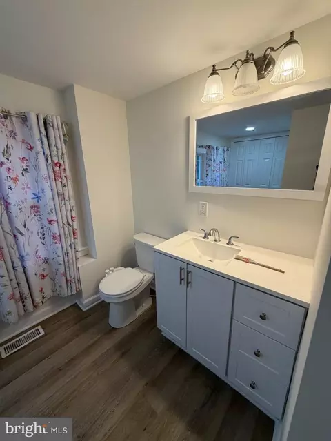 Bath - 594 E Holly Ave, Pitman, NJ 08071 photo 3 of 3