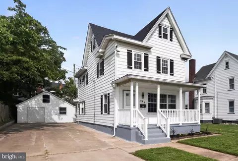 712 Billings Ave, Paulsboro, NJ 08066