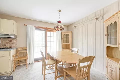 Dining - 608 Hudson Ave, Pitman, NJ 08071 photo 1 of 2