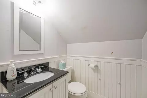 Bath - 608 Hudson Ave, Pitman, NJ 08071 photo 1 of 2