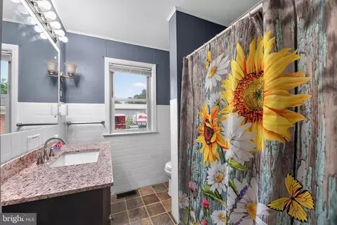 Bath - 528 Pitman Ave, Pitman, NJ 08071 photo 2 of 2