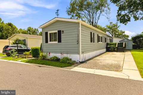 113 Jasmine Ln, Williamstown, NJ 08094