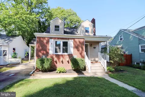 839 Glassboro Rd, Woodbury Heights, NJ 08097