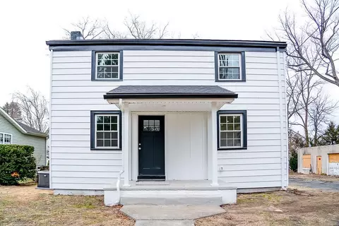 45 Burke Ave, Deptford, NJ 08096
