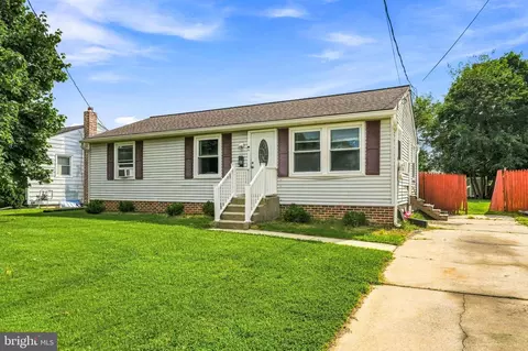 205 Lincoln Ave, Paulsboro, NJ 08066