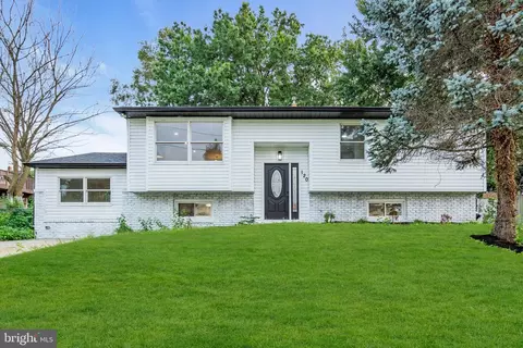 120 Moore St, Woodbury Heights, NJ 08097