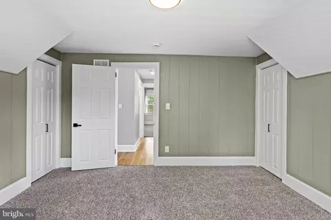 Entry Way - 151 Cedar Ave, Pitman, NJ 08071 photo 7 of 10