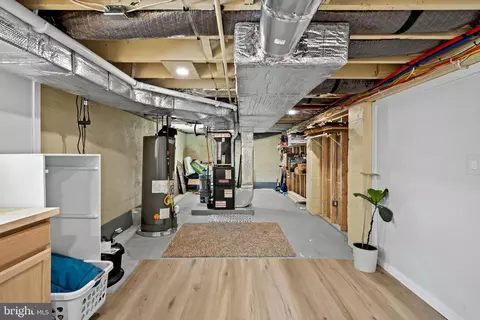 Entry Way - 151 Cedar Ave, Pitman, NJ 08071 photo 10 of 10