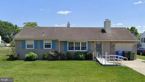 14 Grenlynne Dr, Grenloch, NJ 08032