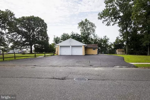 Exterior - 117 Monroe Ave, Pitman, NJ 08071 photo 9 of 10