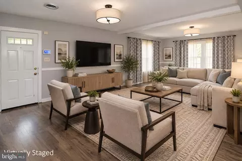 Living - 117 Monroe Ave, Pitman, NJ 08071 photo 2 of 5